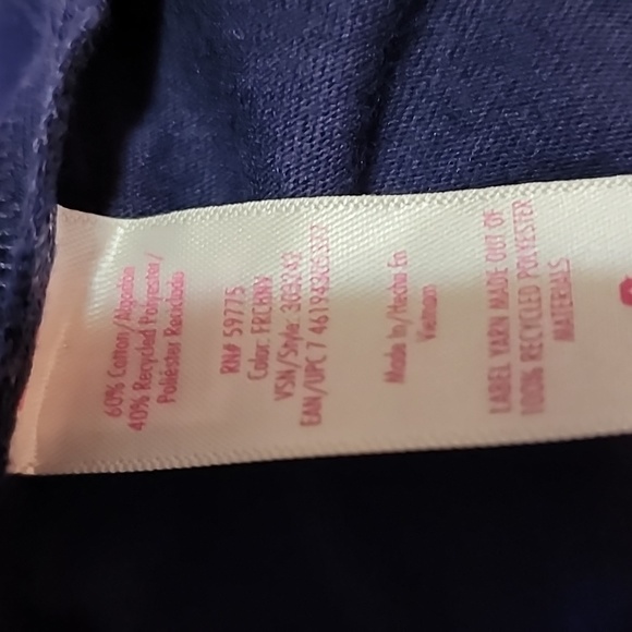 JUSTICE  WINTER VIBES LONG SLEEVES  TSHIRT (- NEW -) XL PLUS. - Picture 6 of 7